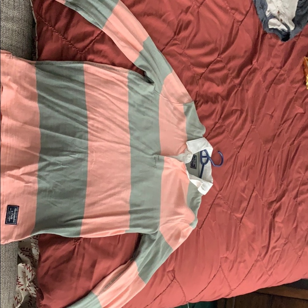 Abercrombie and Fitch mens polo size medium